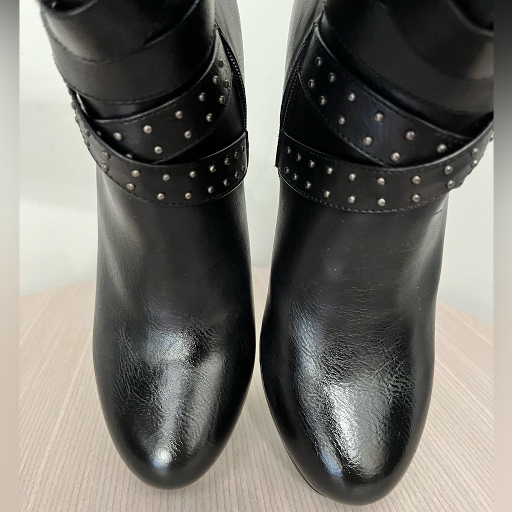 Milwaukee Leather Women’s Tall Black Studded Platform Heel Boots - Picture 8 of 14